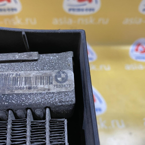 Радиатор охлаждения BMW E70 X5 N57/N57D30A '2013 Доп. радиатор в колесной нише 17117586544