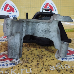 Подушка двигателя Nissan MR20 Dualis/Qashqai J10 2WD ДЕФЕКТ НАДОРВАНА гелий вытекает перед, прав 11210JD200