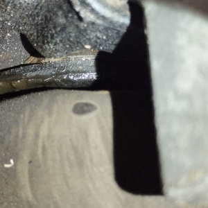 Подушка двигателя Nissan MR20 Dualis/Qashqai J10 2WD ДЕФЕКТ НАДОРВАНА гелий вытекает перед, прав 11210JD200