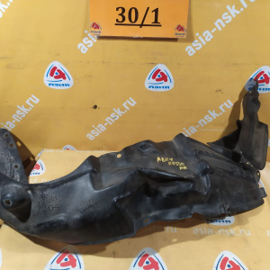 Подкрылок Toyota Sprinter Carib AE110 перед, прав ROSSO 53876-12270