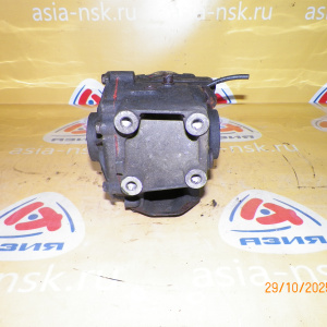 Редуктор TOYOTA ACA33/NCP115/NZE154/AGZ15/NCP95/AZE154/NZE164/GSR55/ZSU65/ANA15/NCP145/NZE184/NCP115/NCP96 R С элетромагнитной муфтой. С датчиком. Деф