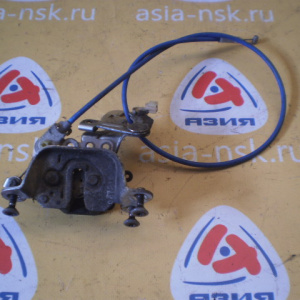 Замок двери Toyota ANH10/MNH15 Alphard низ зад, прав