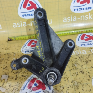 Крепление подушки ДВС Nissan/Renault/LADA HR15/HR16/K4M/K7M Tiida#Duster/Logan/Megane/Kangoo#Largus C11 2WD m/t перед, лев 8200043084-1 ( BN7-1 ) 8200457080-