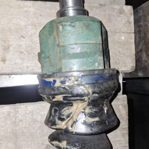 Привод Mitsubishi N23W RVR 4G63 перед, прав Sport Gear 25/25 дефект пыльника