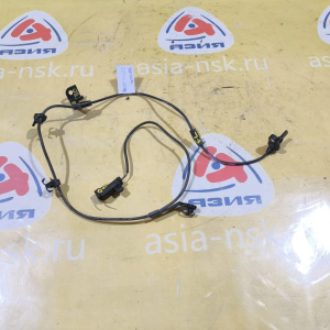 Датчик ABS Toyota Belta/Porte/Ractis/Vitz KSP92/SCP92/NCP96/NCP140/NCP145/NCP120/NCP125/NLP121/NCP130/KSP130 перед, прав 89543-52090 '08.2011-06.2012
