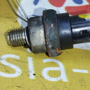 Датчик давления масла гидроусилителя руля Honda 56490-PFV-003 Odyssey RA6/RN1 F23A/D17A/F20B чёрный