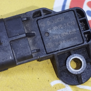 Map-сенсор Mitsubishi 0281006028 4P10