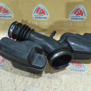 Патрубок воздушного фильтра Ford T35PDED Explorer 5 U502 '2011 BB539F805AD, BB5Z9B659D