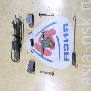 Механизм разводки колодок Mazda CP8W Premacy зад, лев C10026640