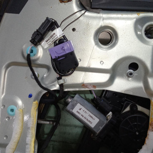 Дверь боковая Maserati Quattroporte M139/MQP '2004 перед, прав