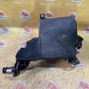 Бачок масляный Maserati M139/MQP Quattroporte M139A/M139 '2004 4.2L Маслозаливной 205033