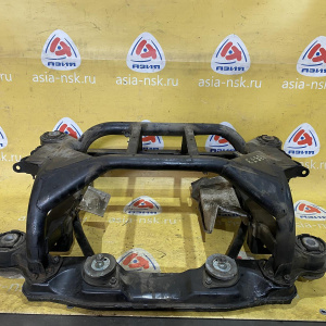 Балка Maserati M139/MQP Quattroporte '2004 R