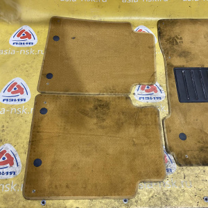 Коврики комплект Maserati Quattroporte M139/MQP '2004 4 шт,1 порван