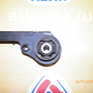 Подушка редуктора Nissan Juke NF15/JF15/F15/VZNY12/NB30/CNC25/NC25/DNT31/T31 Заднего редуктора. F в 55419-JG200