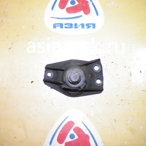 Подушка редуктора Toyota KCH16/VCH16/VCH28/KZH106/KZH116/KZH126/KZH138/LH109/LH119/KCH46/RCH47/KDY270 4WD Передний редуктор. Передния нижния подушка.