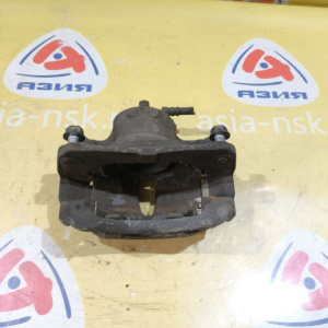 Суппорт Toyota ACV30/ACV35/MCV30/MCV36 Camry перед, прав ПОД ДИСК 275x28 (63-28) ДЕФЕКТ СЛОМАН ШТУЦЕР ПРОКАЧКИ 47730-33190