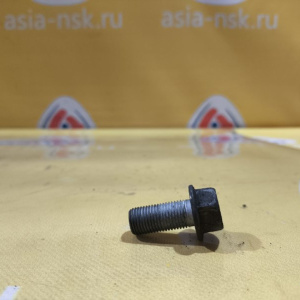 Болт крепления суппорта Toyota F 12-1,25PX29 90105-12208