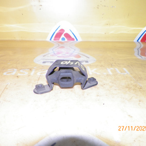 Подушка глушителя Toyota Camry/Vista SV30/SV32/SV33/SV35/SV40S/SV41/SV42/SV43/VZV30/VZV31/VZV32/VZV33 (подушка глушителя). Передняя с балки. F 17572-7