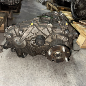 Раздатка Toyota 2TR Land Cruiser Prado TRJ120 a/t короткая 220мм