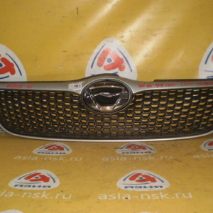 Решетка радиатора Toyota Corolla/Corolla Fielder NZE120 '2000-2002 Дефект крепления 53111-13200