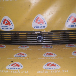 Решетка радиатора TOYOTA Noah Voxy AZR60 '2001-2004 Дефект крепления 53111-28280/90