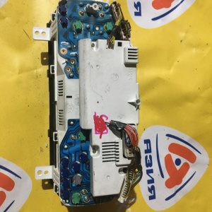 Панель приборов Toyota Raum EXZ10 83800-46012/13