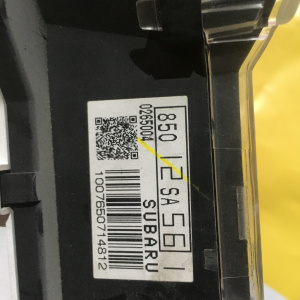 Панель приборов SUBARU Forester SG5 дефект стекла 85012-SA561