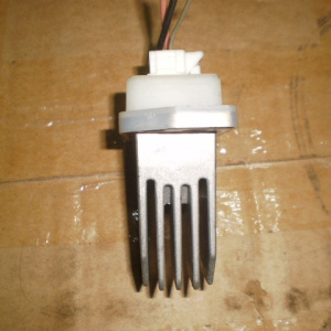 Реостат печки Nissan 70T031K01 Note E12