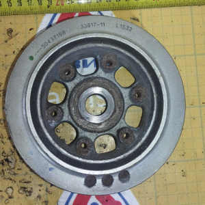 Шкив коленвала Mitsubishi 4P10 Canter/Fuso FEB 7 ручейков 504371881 ( L1532 )