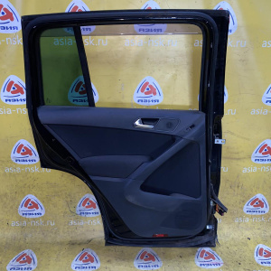 Дверь боковая Volkswagen Tiguan 5N1 '2011 зад, лев LC9X в сборе