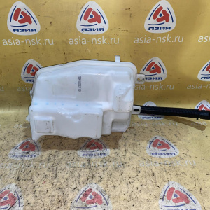 Бачок омывателя BMW 2-Series Gran Tourer F46 +1 насос+датчик, 7369649 61667403904 '2017