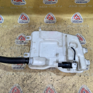 Бачок омывателя BMW 2-Series Gran Tourer F46 +1 насос+датчик, 7369649 61667403904 '2017