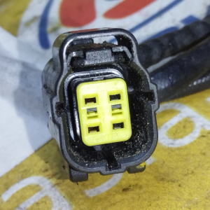 Датчик кислородный Mazda KF Millenia TA5P R 4 конт. 84:KFC8:341F14