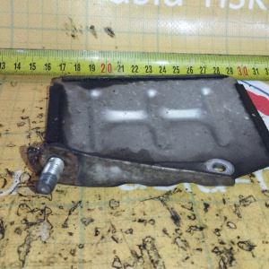 Кожух маховика Toyota 17506-0P050 Camry GSV40 2GR-FE 2WD/4WD крышка