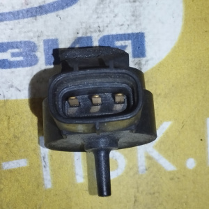Map-сенсор Toyota 89420-20300 Carina ED ST200 4S ДЕФЕКТ КРЕПЛЕНИЯ