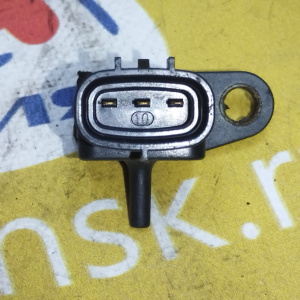 Map-сенсор Subaru 22012-AA090 / 22012-AA160 Forester SF5 EJ20G/EJ205 ДЕФЕКТ КРЕПЛЕНИЯ