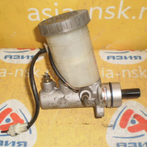 Главный тормозной цилиндр Suzuki JB43W Jimny