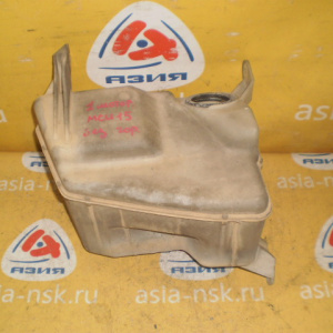 Бачок омывателя TOYOTA MCU15 Harrier (без горловины)