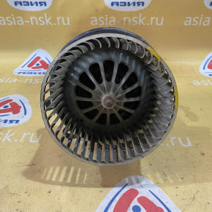 Моторчик печки Mercedes W197/W204/W207/W212 C-Class '2007 Правый руль (дефект крыльчатки) A2048200108, A2048200908