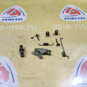 Механизм разводки колодок Nissan PNT30 X-Trail зад, лев 44200-8H300