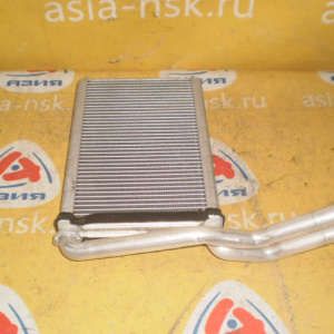Радиатор печки Toyota NHP10 Aqua