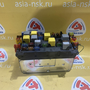 Блок предохранителей Mercedes Viano W639 под капотом, передний блок SAM, с блоком реле A6395450401 A6395450301 '2008