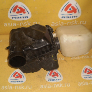 Корпус воздушного фильтра Subaru SH5 Forester (с влагоотделителем) Дырка в корпусе A52AG08