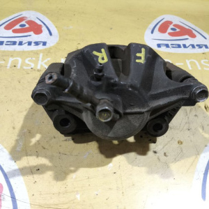 Суппорт Toyota JZX100/JZS155 Mark II/Chaser/Cresta/Crown перед, прав (60-25) ДЕФЕКТ НЕТ ПЫЛЬНИКОВ НАПРАВЛЯЮЩИХ 47730-30330