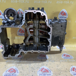 Поддон ДВС BMW N63B44A X5 E70 '2012 Масляный картер верхняя часть 11137621072