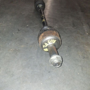 Привод Honda RU3 Vezel перед, лев 2WD дефект пыльника