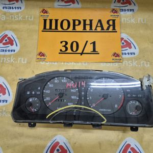 Панель приборов Nissan Bluebird U14 ДЕФЕКТ КРЕПЛЕНИЯ И СТЕКЛА 3J103