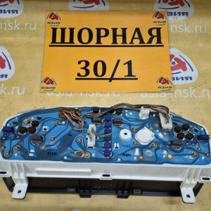 Панель приборов Nissan Bluebird U14 ДЕФЕКТ КРЕПЛЕНИЯ И СТЕКЛА 3J103