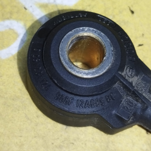 Датчик детонации Mazda/Ford AJ/YF Tribute#Maverick EPEW 0261231124 / 988F-12A699-BC