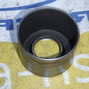 Втулка коленвала и акпп Mitsubishi MD375657 Lancer Cedia/Space Star CS3A 4G18